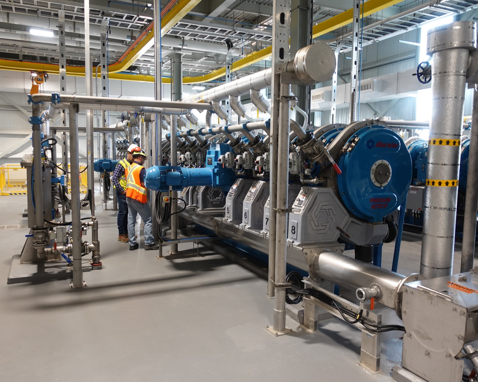 Rotary-press-installation-for-wastwater-treatment